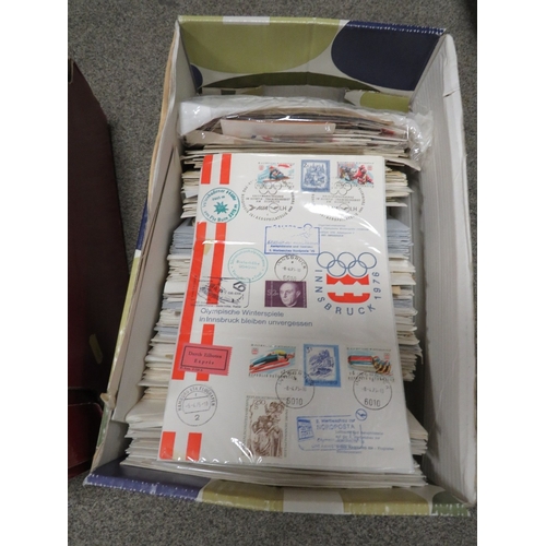 294 - THREE TRAYS OF ASSORTED STAMPS AND FIRST DAY COVERS, G.B IN VARIOUS REIGNS