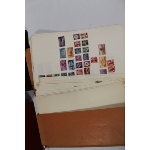 452 - A COLLECTION OF STAMPS TO INCLUDE CHAMPION STAMP ALBUM, FOLDERS AND BOOKS