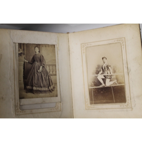 463 - A QUANTITY OF ANTIQUE PHOTOGRAPH ALBUMS AND OTHER ETC