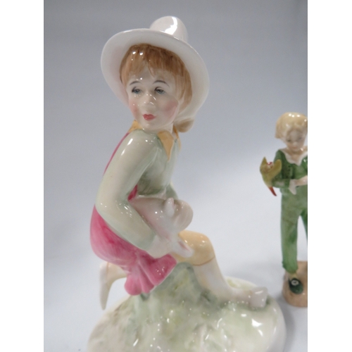 354 - ROYAL WORCESTER FIGURE 