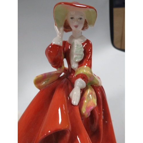 362 - THREE SMALL ROYAL DOULTON FIGURINES TO INCLUDE 