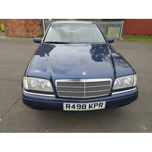 601 - A BLUE 1997 MERCEDES 2.5L TURBO DIESEL 'R498 KPR', MOT EXPIRES 14/10/24- PART SERVICE HISTORY, LOG B... 