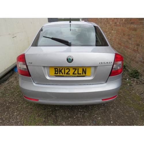 602 - A 2012 SILVER 1.6L DIESEL SKODA OCTAVIA 'BK12 ZLN', LOG BOOK, ONE KEY, CURRENTLY SORN, MILEAGE AS LA... 