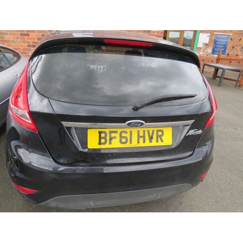 603 - A BLACK 2011 1.4L PETROL FORD FIESTA 'BF61 HVR', LOG BOOK, TWO KEYS, CURRENTLY SORN, MILEAGE AT LAST... 