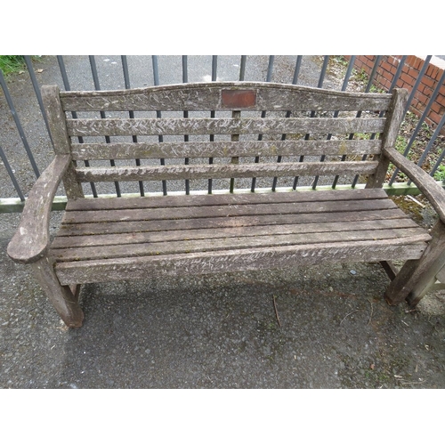 604 - TWO HARDWOOD GARDEN BENCHES, ONE IN THE LUTYENS STYLE A/F