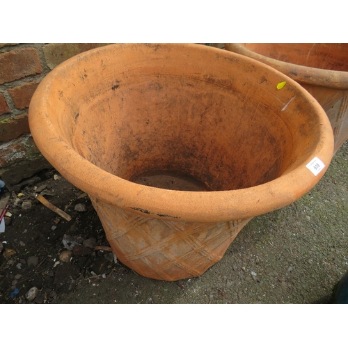 618 - A PAIR OF EXTRA LARGE TERRACOTTA GARDEN PLANTERS