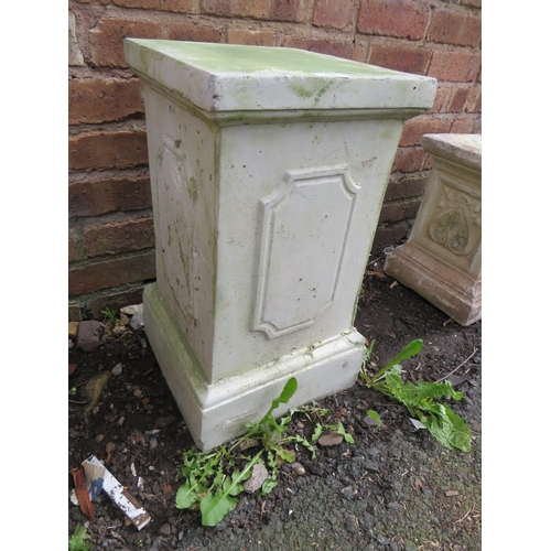 619 - A CONCRETE PEDESTAL