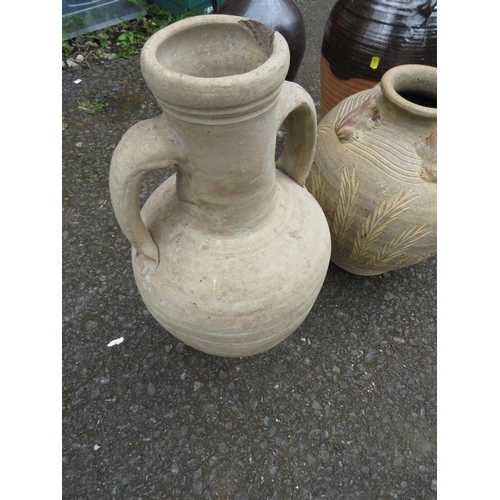 625 - A SELECTION OF FOUR TERRACOTTA GARDEN URNS