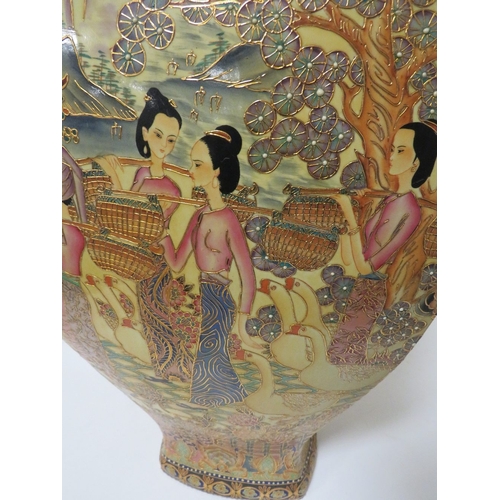 289 - A LARGE DECORATIVE ORIENTAL VASE TOGETHER WITH A PAIR OF BINOCULARS