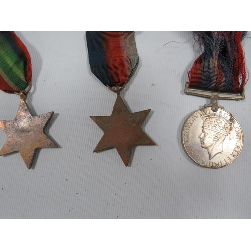 472 - A WW2 MEDAL GROUP TO INCLUDE PACIFIC STAR