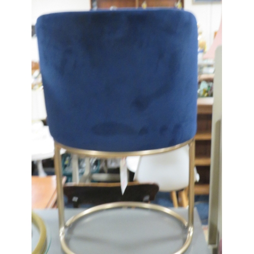 826 - A MODERN WEST ELM CHAIR