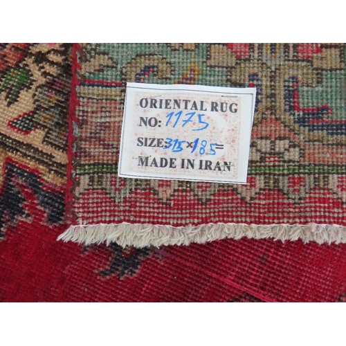 845 - AN ORIENTAL PERSIAN RUG - 315 X 185 CM