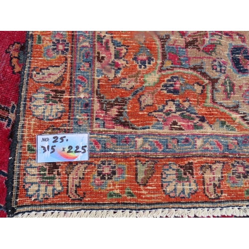 847 - AN ORIENTAL RUG - 315 X 225 CM