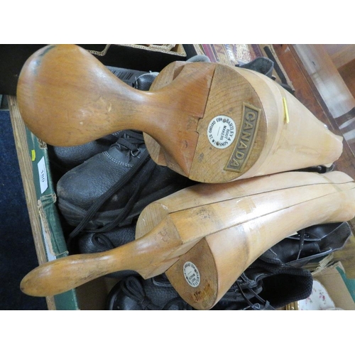 180 - A PAIR OF VINTAGE WOODEN BOOT LASTS BY BARTLEY & BARTLEY AND SONS BOOTMAKERS 493 OXFORD STREET LONDO... 