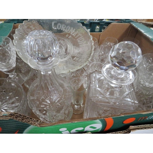 183 - TWO TRAYS OF GLASSWARE TO INCLUDE DECANTERS (TRAY NOT INCLUDED)