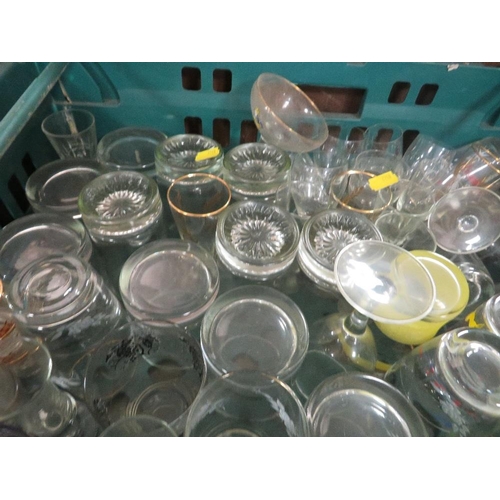 183 - TWO TRAYS OF GLASSWARE TO INCLUDE DECANTERS (TRAY NOT INCLUDED)