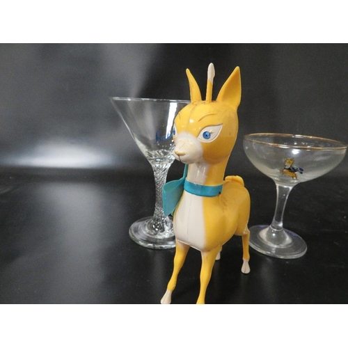 262 - A QUANTITY OF BABYCHAM COLLECTABLE'S ETC TO INCLUDES GLASSES, CERAMIC BOWL AND PLASTIC MODEL A/F