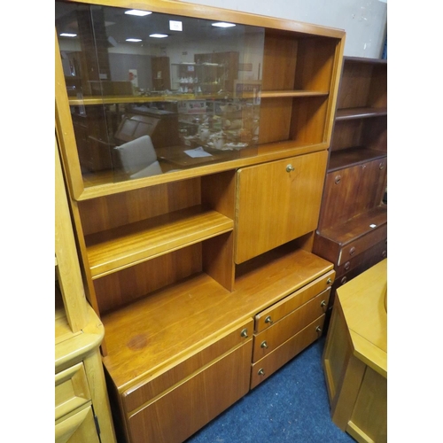 735 - A MID CENTURY McINTOSH WALL UNIT - 170 X 120 CM