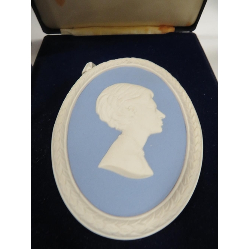 338 - BOXED WEDGWOOD JASPERWARE PLAQUES WITH CERTIFICATES