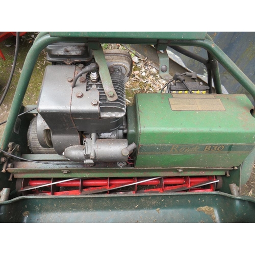 614 - AN ATCO ROYALE B30 CYLINDER LAWN MOWER WITH GRASS BOX