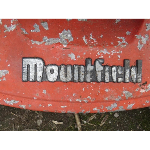 624 - A MOUNTFIELD MONARCHY PETROL SELF PROPELLED LAWN MOWER