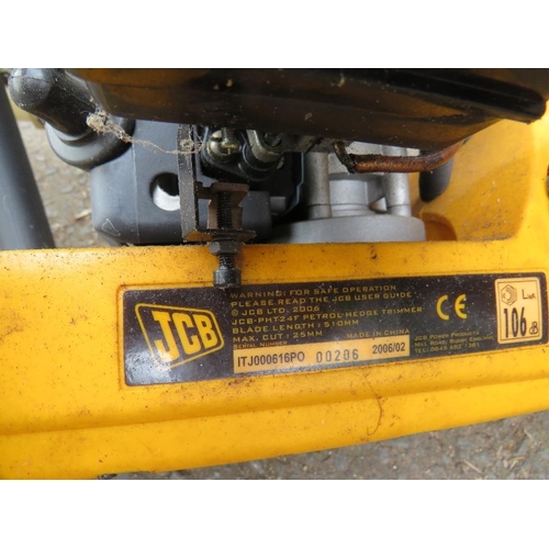 637 - AN ECHO PETROL STRIMMER AND A JCB PETROL HEDGE TRIMMER (2)