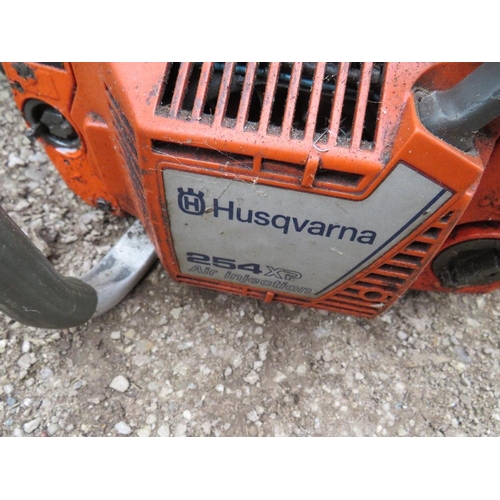 650 - A HUSQVARNA 254 XP CHAINSAW