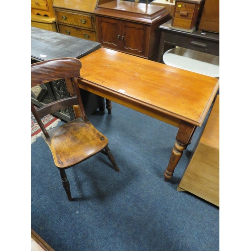 803 - A 19TH CENTURY MAHOGANY SIDE TABLE WITH A CHAIR