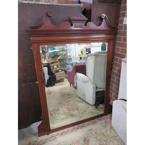 850 - A LARGE EDWARDIAN MAHOGANY MIRROR 155 X 115 CM