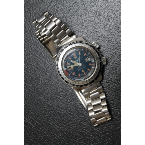 163 - A SICURA COMPUTER WATER RESISTANT WRIST WATCH, Dia 4.25 cm