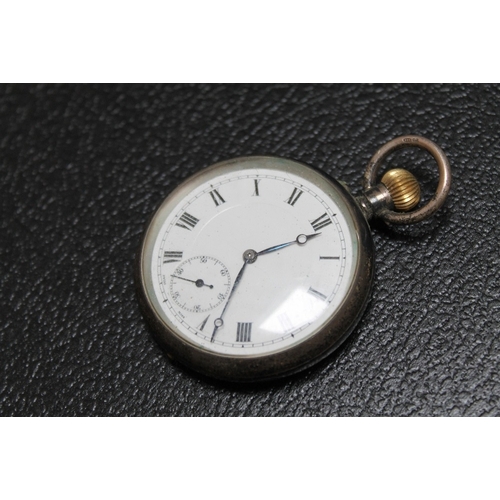 168 - A SILVER OPEN FACED MANUAL WIND POCKET WATCH, Dia 5 cm