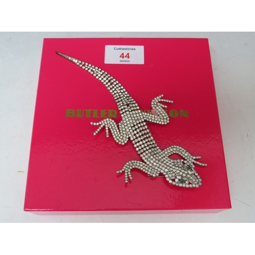 44 - A BUTLER AND WILSON ARTICULATED LIZARD BROOCH, L 18 cm