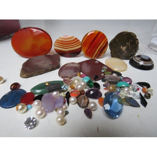 80 - A BOX OF VARIOUS GEM STONES, together with a selection of agate and blood stones