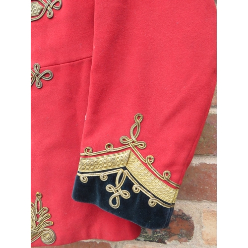 224 - A ROYAL ENGINEERS INTERWAR OFFICERS RED DRESS TUNIC, hook and eye front fastening, the breast and cu... 