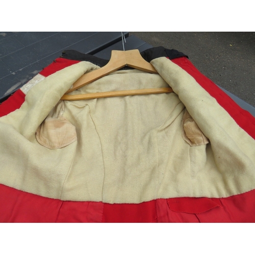224 - A ROYAL ENGINEERS INTERWAR OFFICERS RED DRESS TUNIC, hook and eye front fastening, the breast and cu... 