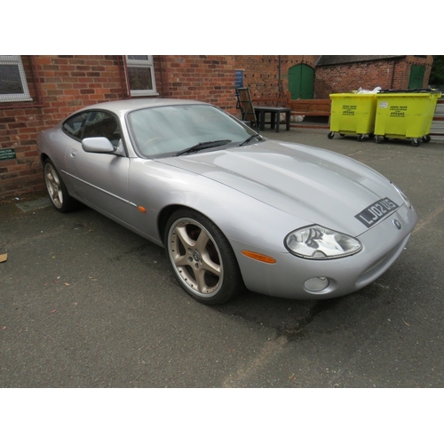 700 - A 2002 SILVER 4L PETROL JAGUAR XK8 LJ02 UGS - TWO KEYS, NO LOG BOOK, MOT EXPIRED 12/07/2023, LAST KN... 