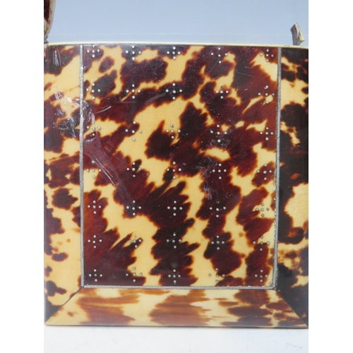 121 - A 19TH CENTURY TORTOISESHELL VISITING CARD CASE, 10 x 8 cm
