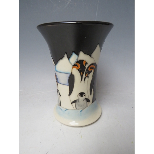 181 - A MOORCROFT FLARED VASE -PENGUIN FAMILY ON ICE, H 15.5 cm