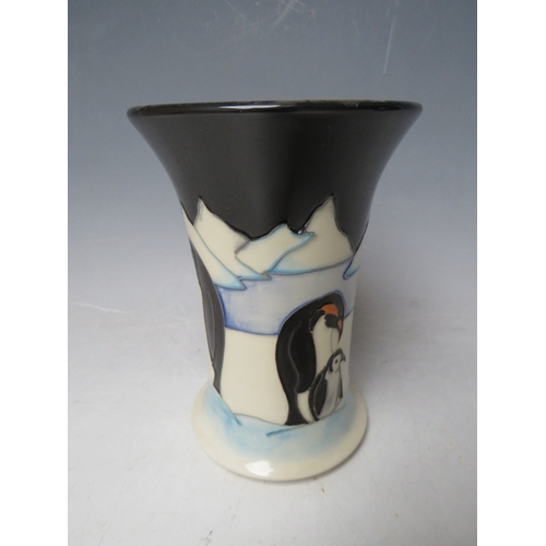 181 - A MOORCROFT FLARED VASE -PENGUIN FAMILY ON ICE, H 15.5 cm