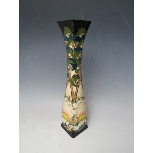 186 - A MOORCROFT TRIAL LILY OF THE VALLEY PATTERN TALL SLENDER VASE, H 34.5 cm