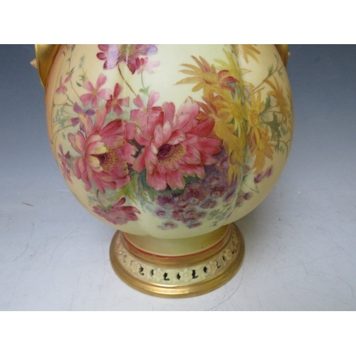 196 - A LARGE ROYAL WORCESTER BLUSH IVORY TWIN HANDLED RETICULATED VASE, decorated with flowers, H 37 cm