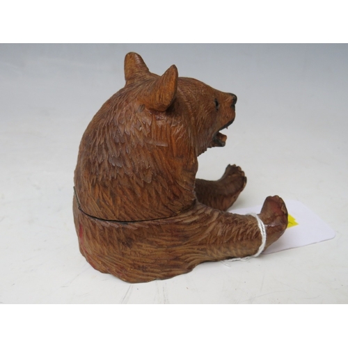 204 - A 20TH CENTURY BLACK FOREST BEAR INKWELL, H 9 cm