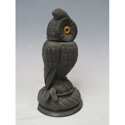 206 - AN IRISH BOG OAK NOVELTY OWL INKWELL, H 15 cm