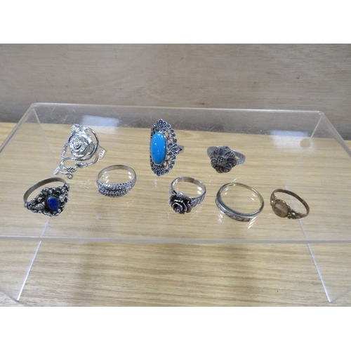 470 - EIGHT ASSORTED SILVER AND WHITE METAL RINGS ETC