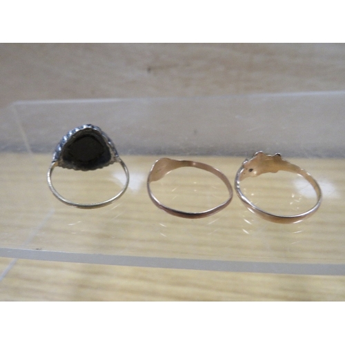 480 - THREE 9 CARAT GOLD RINGS A/F approx combined weight 5.8g