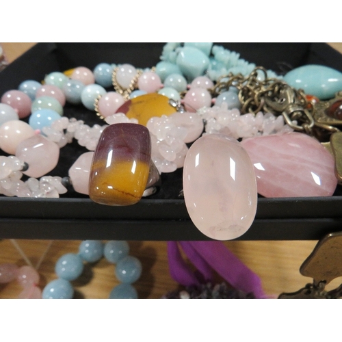 490 - A BOX OF ASSORTED COSTUME JEWELLERY