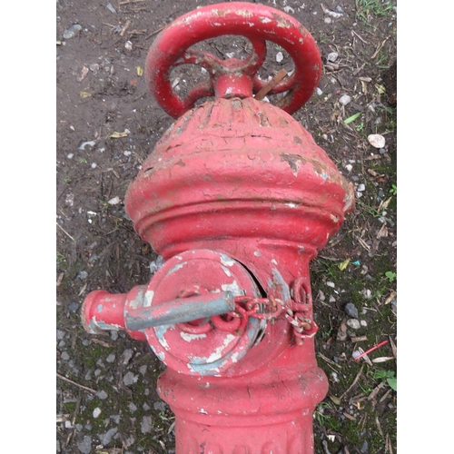 716 - A LARGE RED VINTAGE FIRE / WATER HYDRANTS