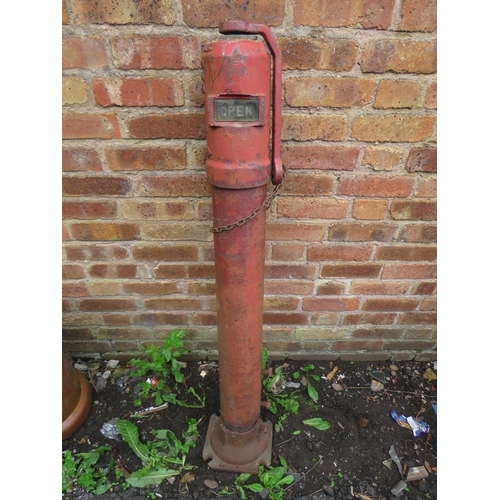 719 - A KENNEDY FIRE MAIN INDICATOR POST