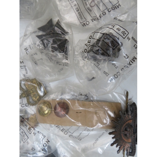 212 - A QUANTITY OF ASSORTED MILITARY BADGES ETC., to include Fusiliers & Scottish types