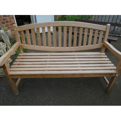 Lot 721       